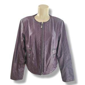 Ellen Tracy purple bomber jacket. Large. Shoulder pads